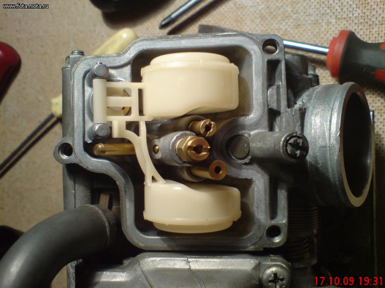 Ремонт карбюраторов Honda CB600 Hornet