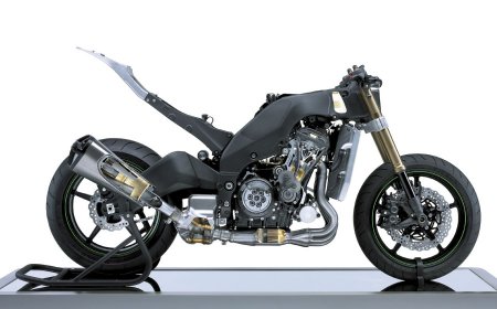 Катализатор, камера для осуществления реакций, хитроумный глушитель - злой ZX-10R очень любит природу!