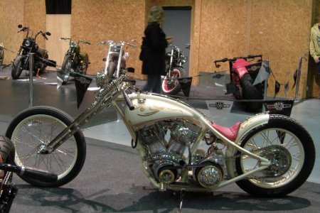 Благодаря внушительному виду двигатели V-twin очень популярны у кастомайзеров во всем мире