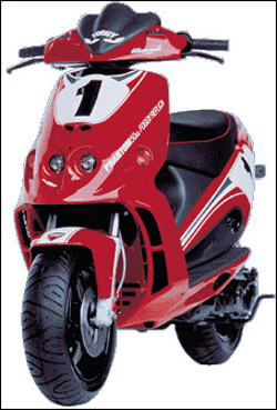 Фотографии  Malaguti Phantom F12 LC DD Limited - Увеличить.