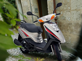 Скутеры как антикризисный вид транспорта