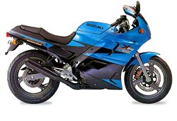 Suzuki GSX250F Across